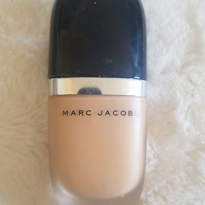 Marc Jacob's genius gel shade 32